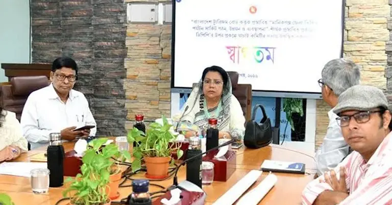 বেসামরিক বিমান পরিবহন ও পর্যটনমন্ত্রী আফরোজা খানম